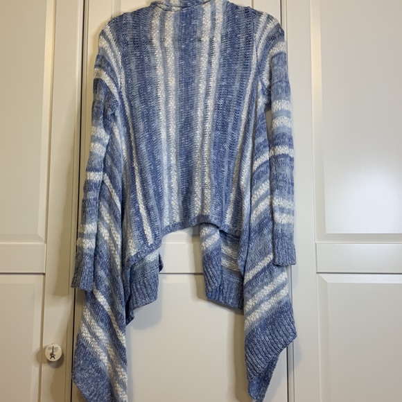 BNWT🌟 Forever 21 Cardigan - Picture 4 of 5